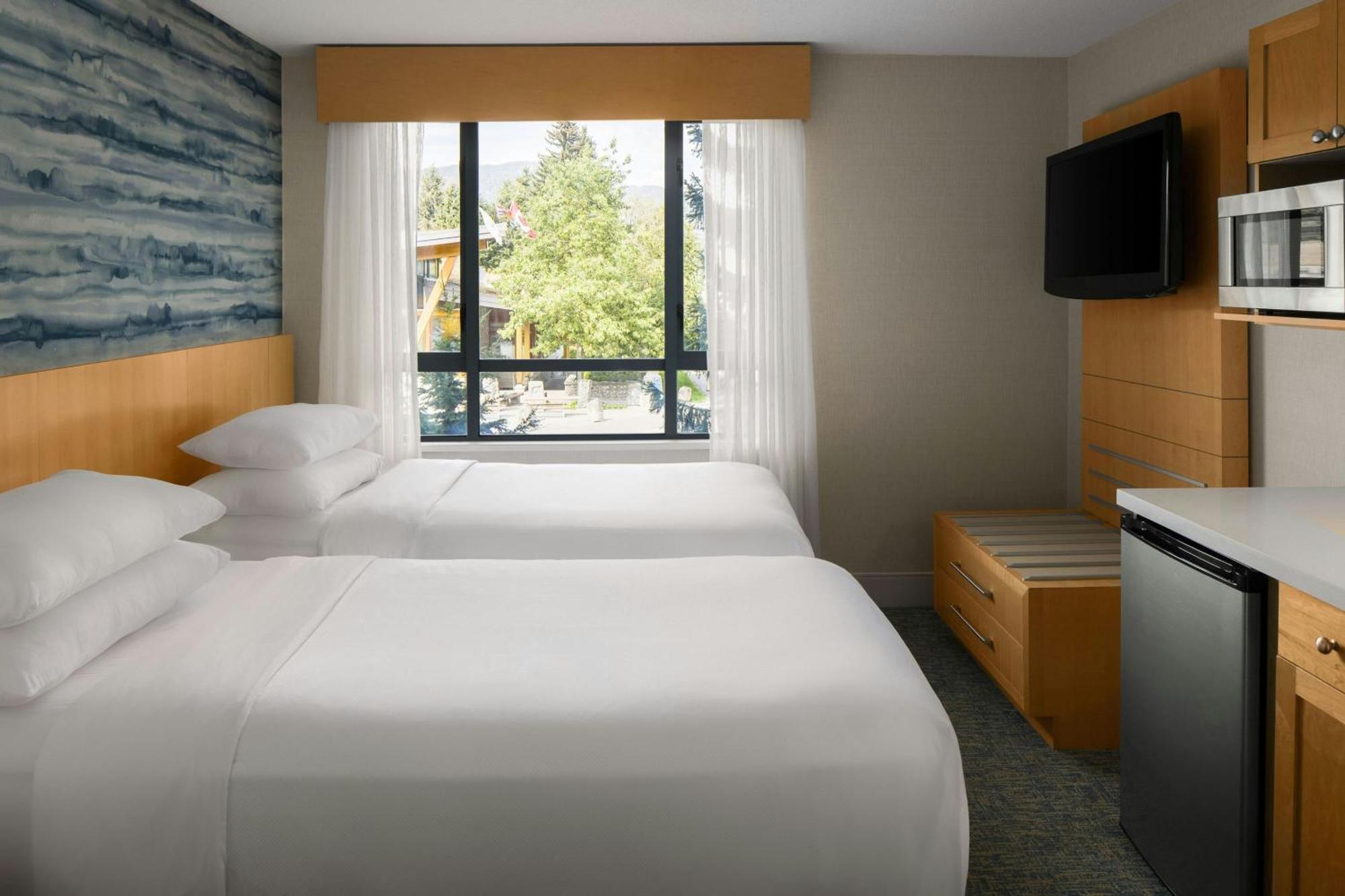 Delta Hotels By Marriott Whistler Village Suites Exteriér fotografie