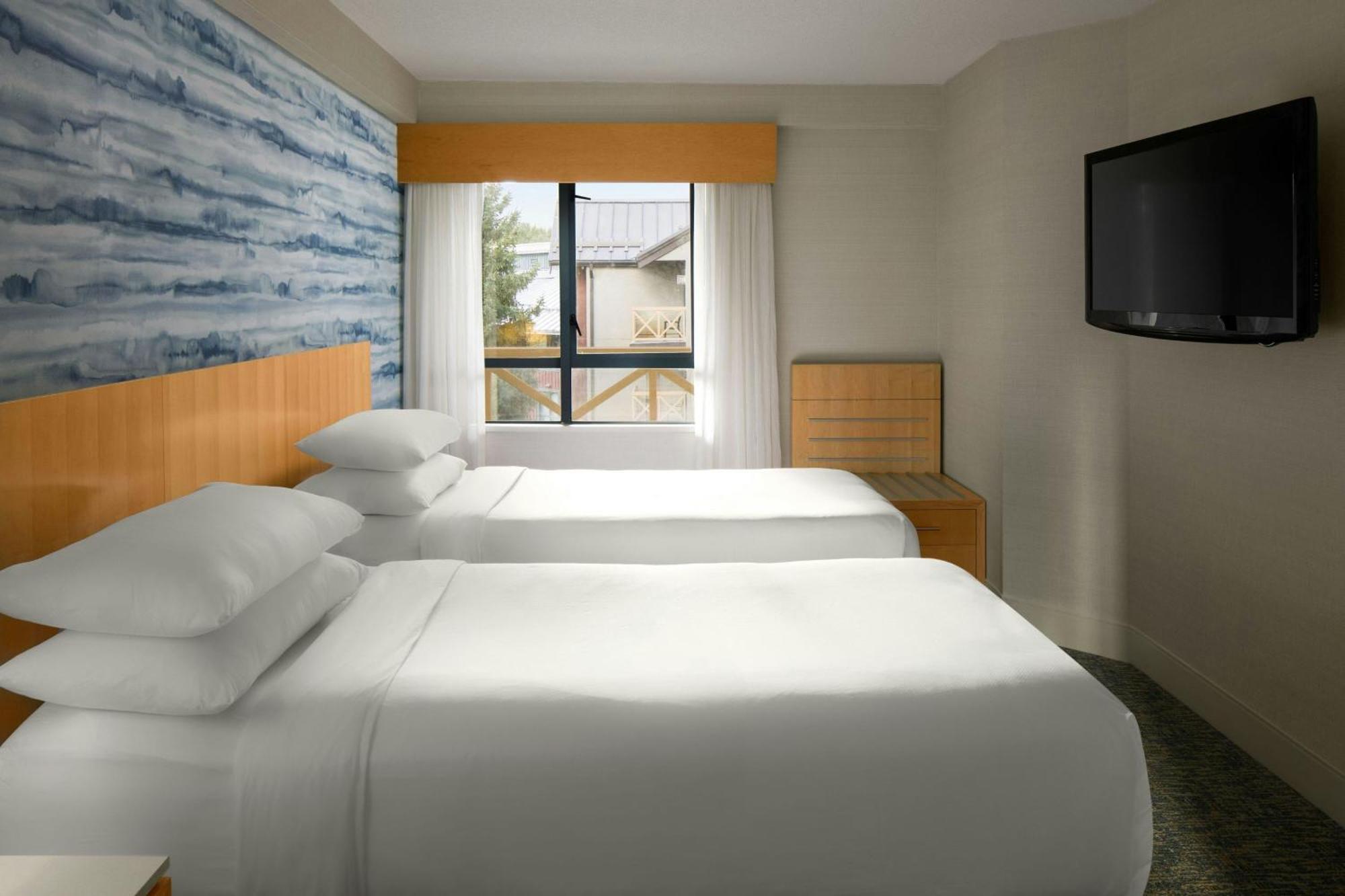 Delta Hotels By Marriott Whistler Village Suites Exteriér fotografie