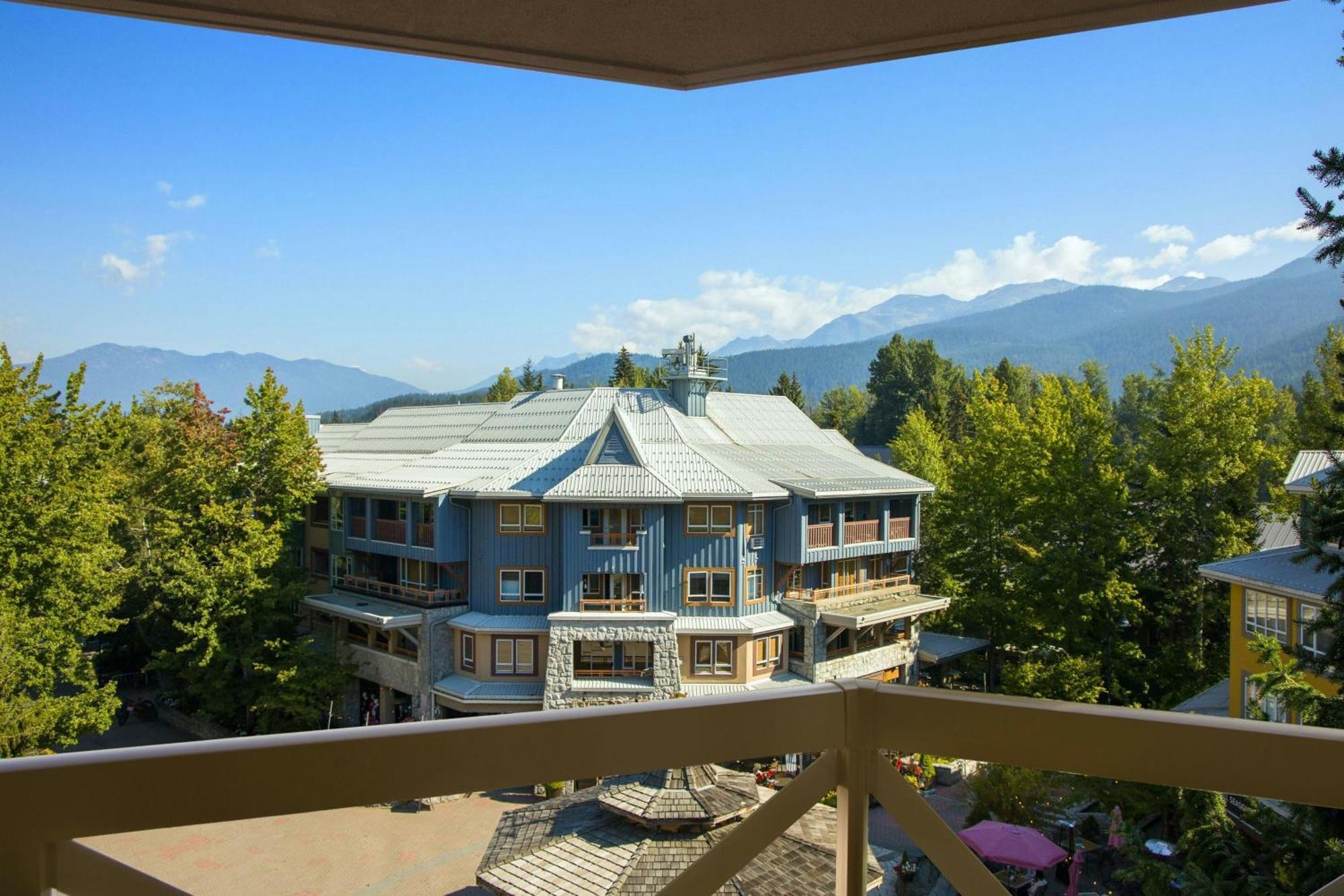 Delta Hotels By Marriott Whistler Village Suites Exteriér fotografie