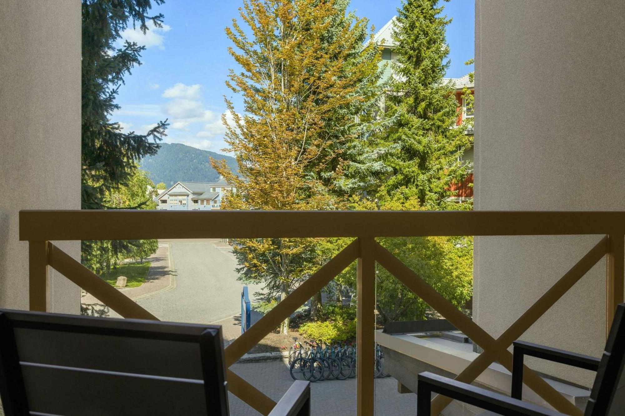 Delta Hotels By Marriott Whistler Village Suites Exteriér fotografie