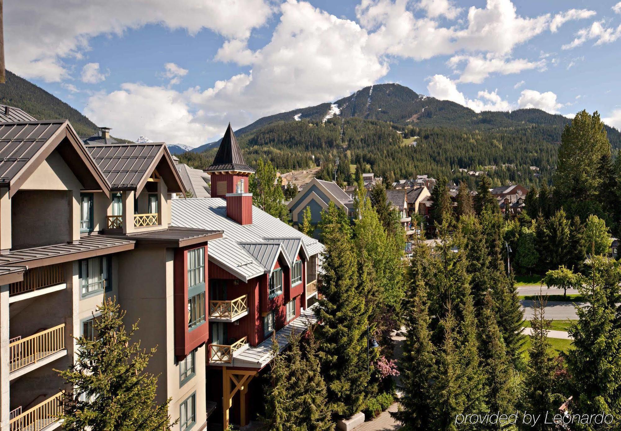 Delta Hotels By Marriott Whistler Village Suites Exteriér fotografie